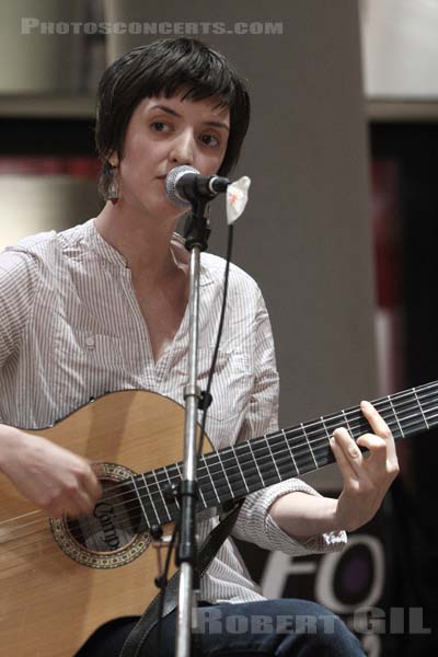 PAULINE CROZE - 2007-03-06 - PARIS - Studios Plus XXX - 